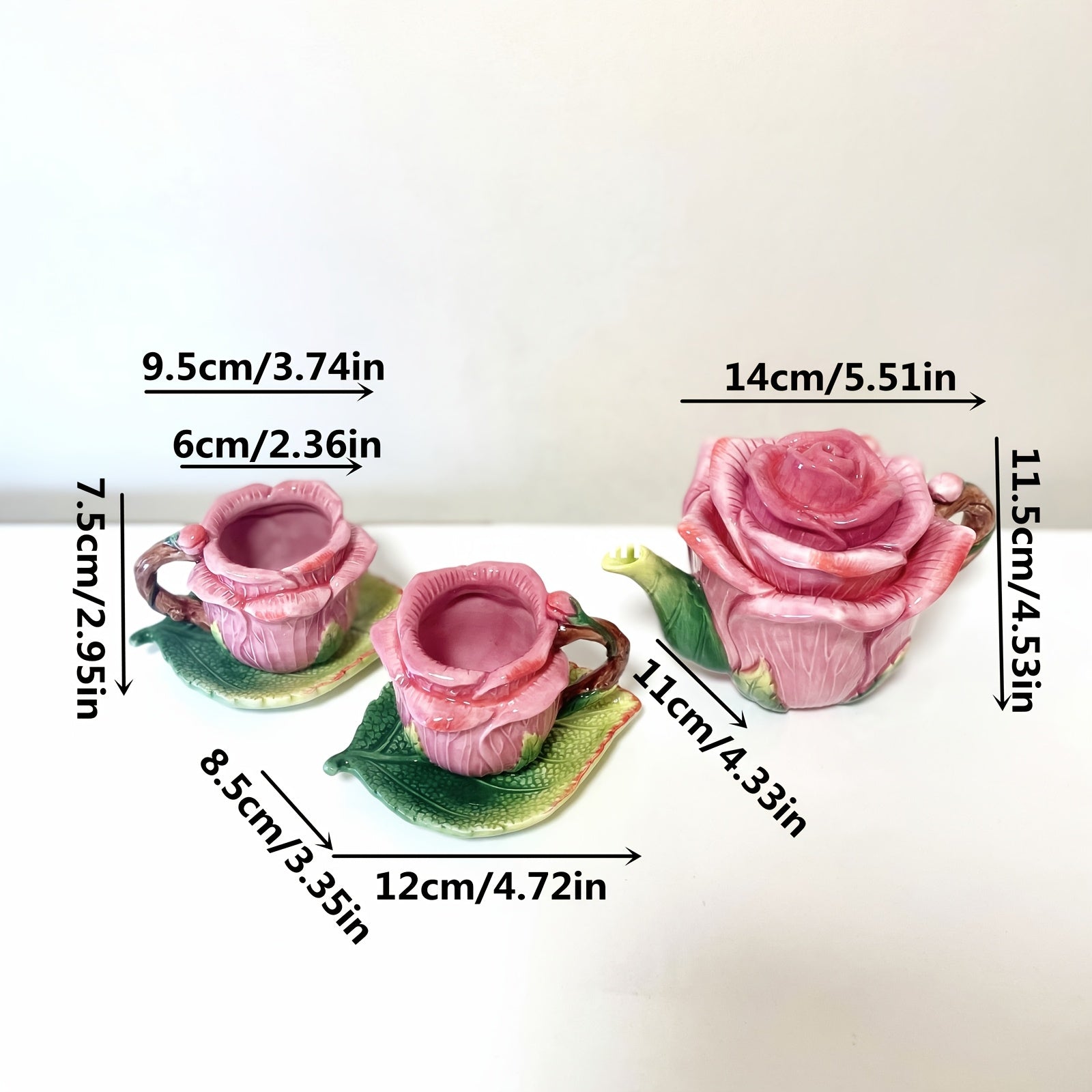 Set de Té y Taza Pintados a Mano con Diseño de Rosas