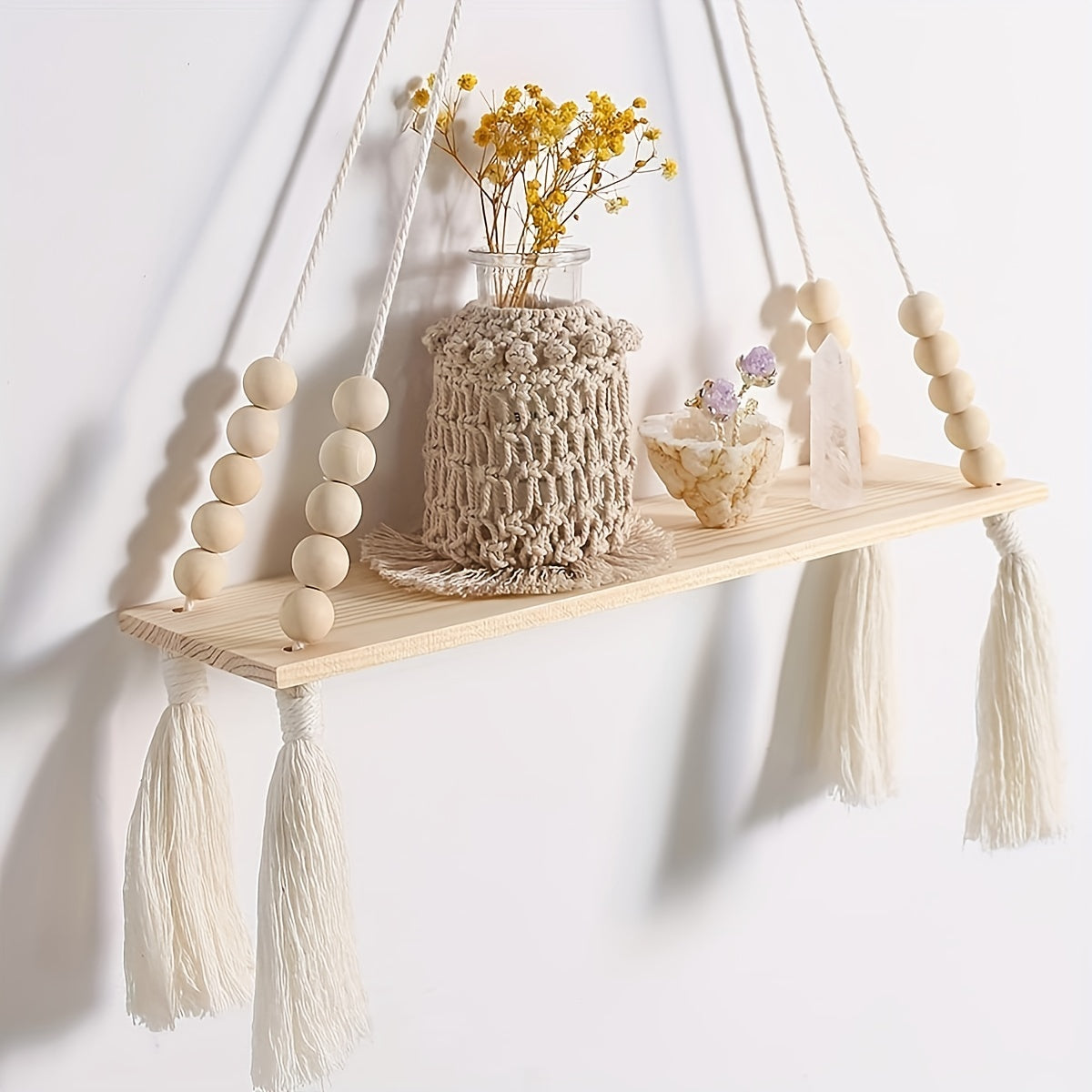 Estantería Colgante Boho de Madera con Macramé y Flecos