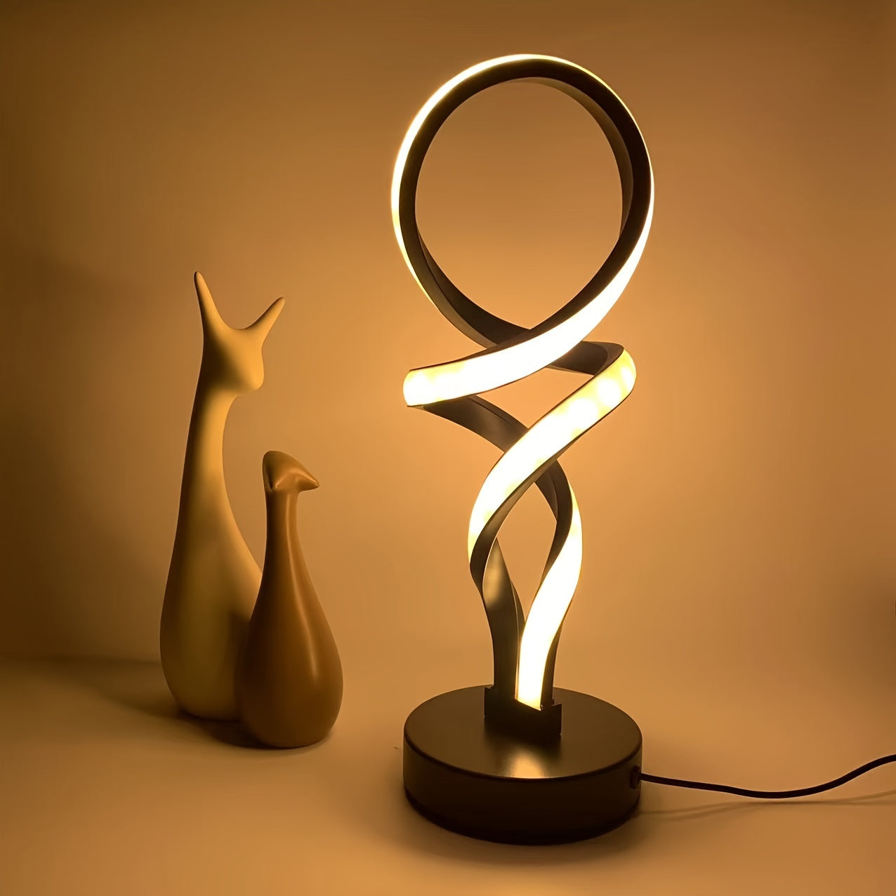 Lámpara de Mesa LED Regulable con Control USB y Diseño Espiral