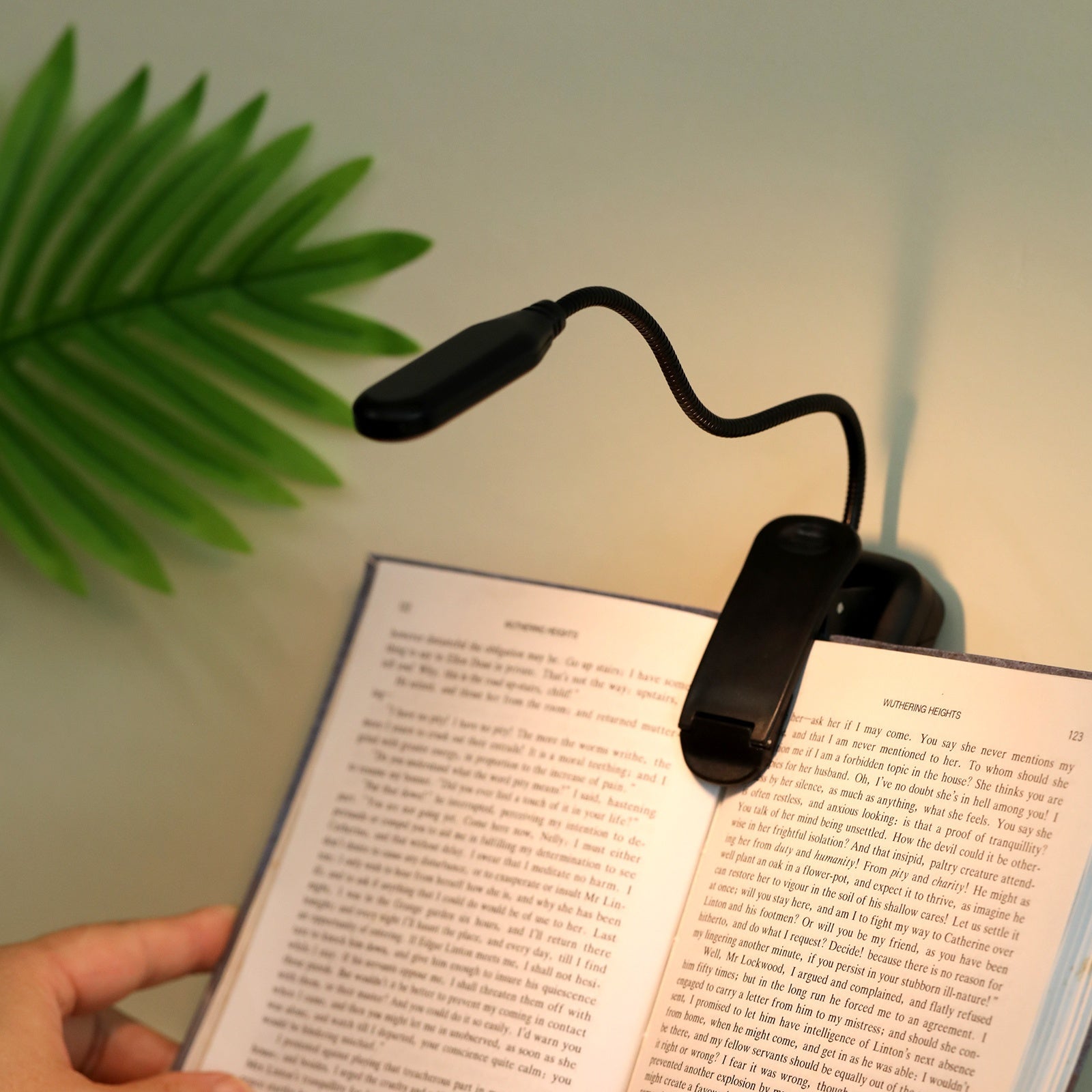 Lámpara de Escritorio LED con Brazo Ajustable y Clip