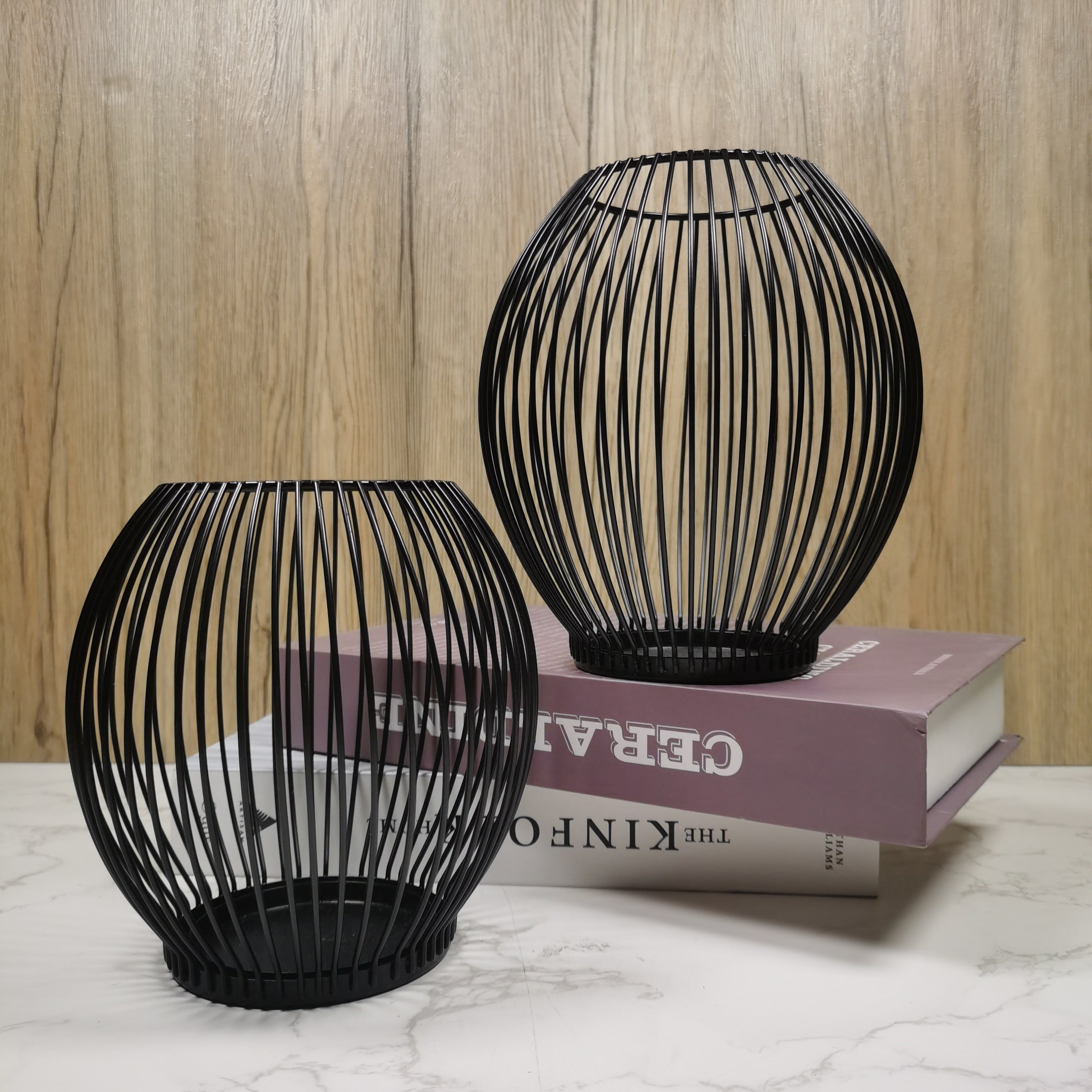 Set de 2 Faroles Nórdicos de Hierro para Decoración de Ambientes