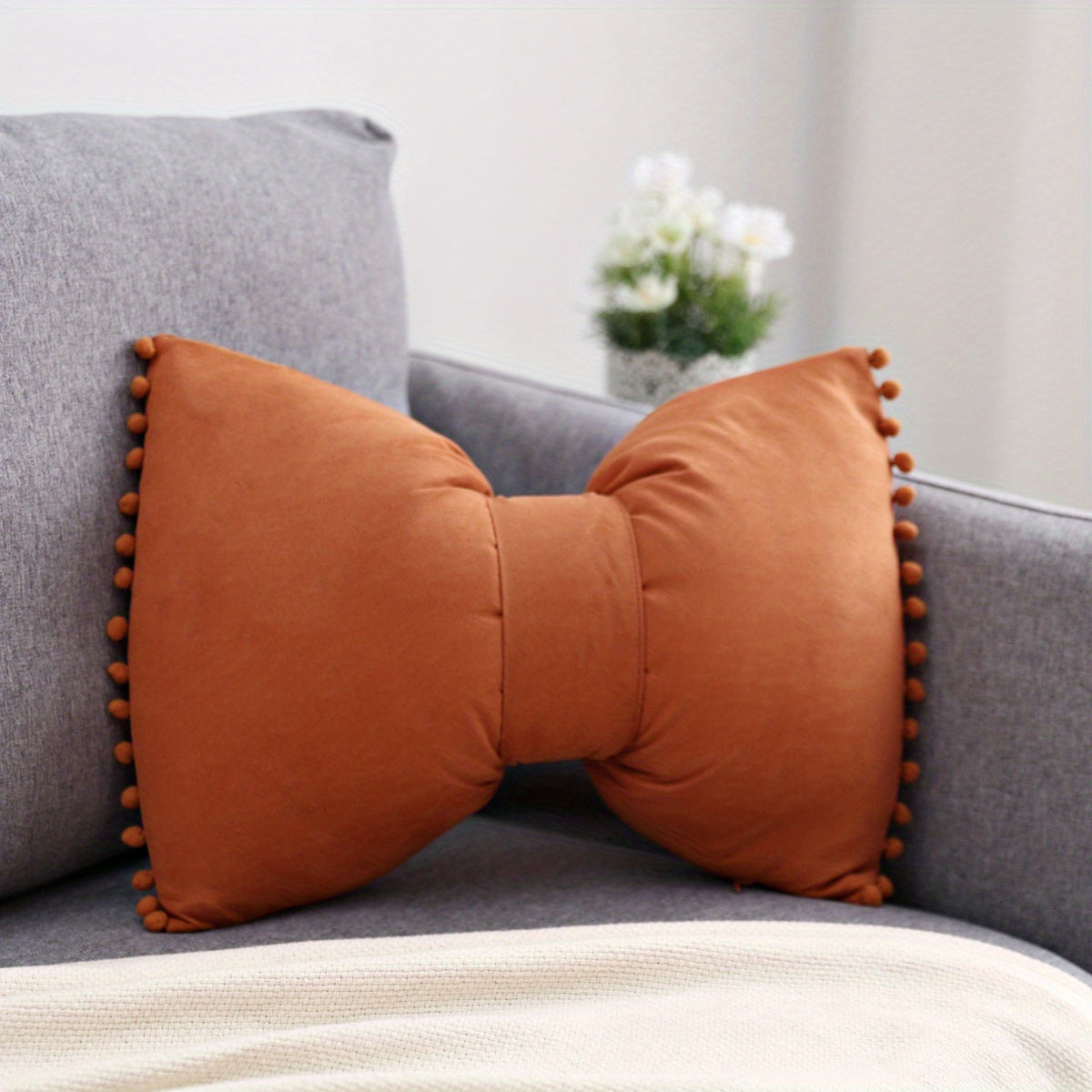 Funda de Cojín Suave con Lazo y Pom Pom de Poliéster