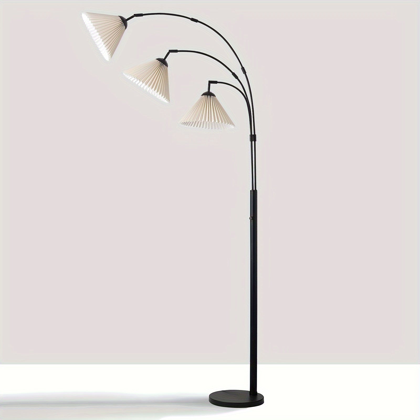 Lámpara de Pie con Arcos Giratorios y Pantallas de Lino