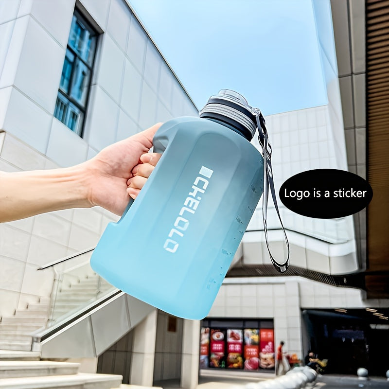 Botella Deportiva 2.2L con Pajita, Reutilizable y Portátil