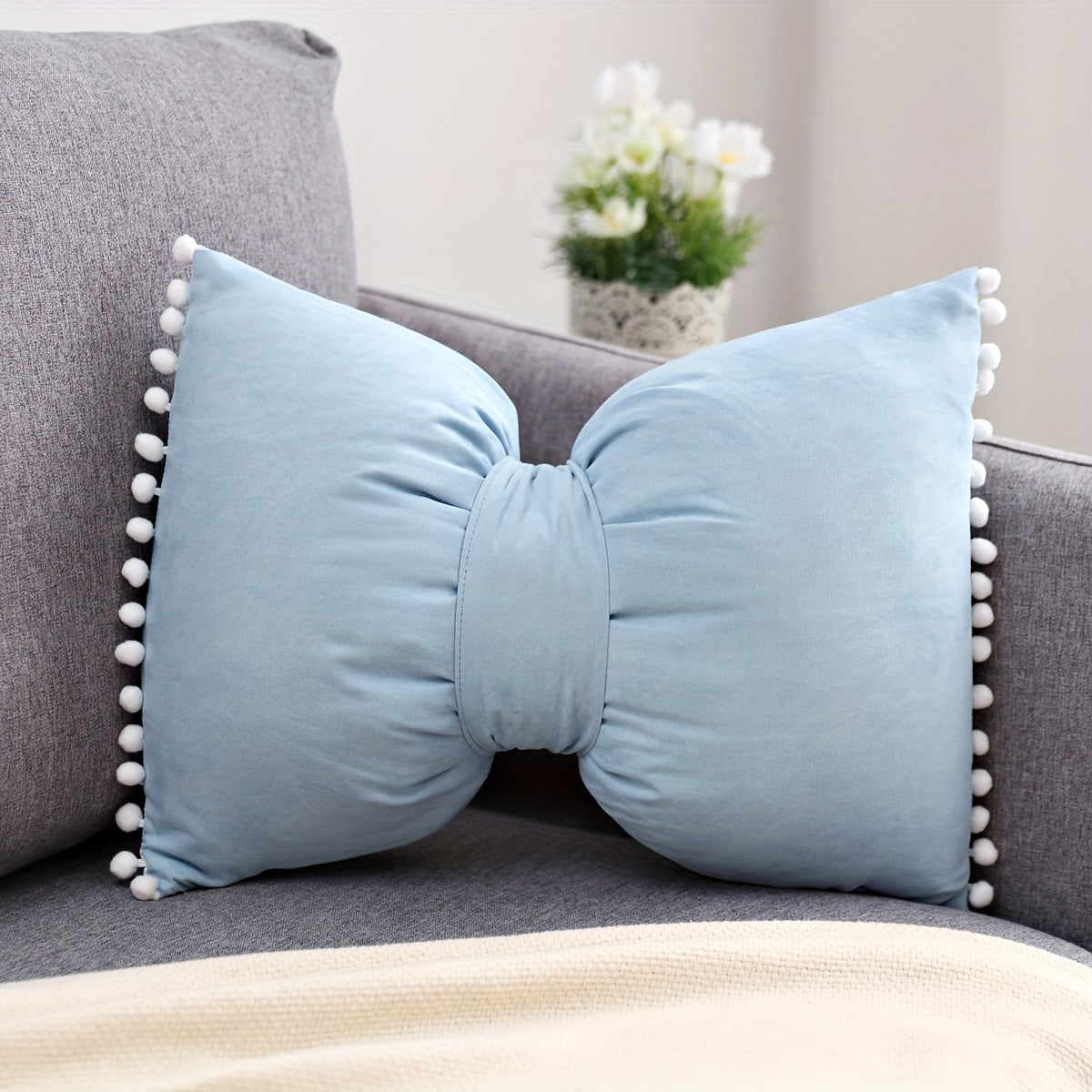 Funda de Cojín Suave con Lazo y Pom Pom de Poliéster