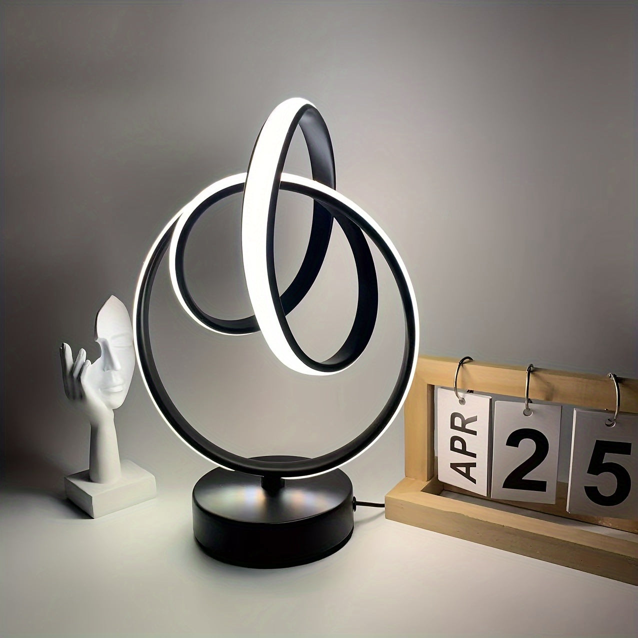 Lámpara de Escritorio LED USB Regulable Diseño Creativo