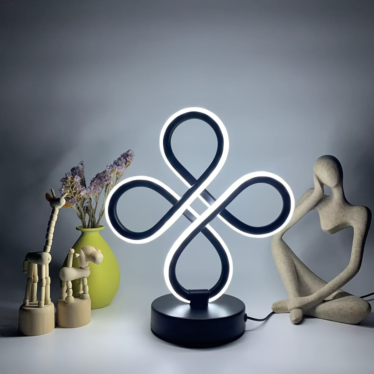 Lámpara de Mesa LED Diseño Nudo Moderno - Regulable RGB, Memoria USB