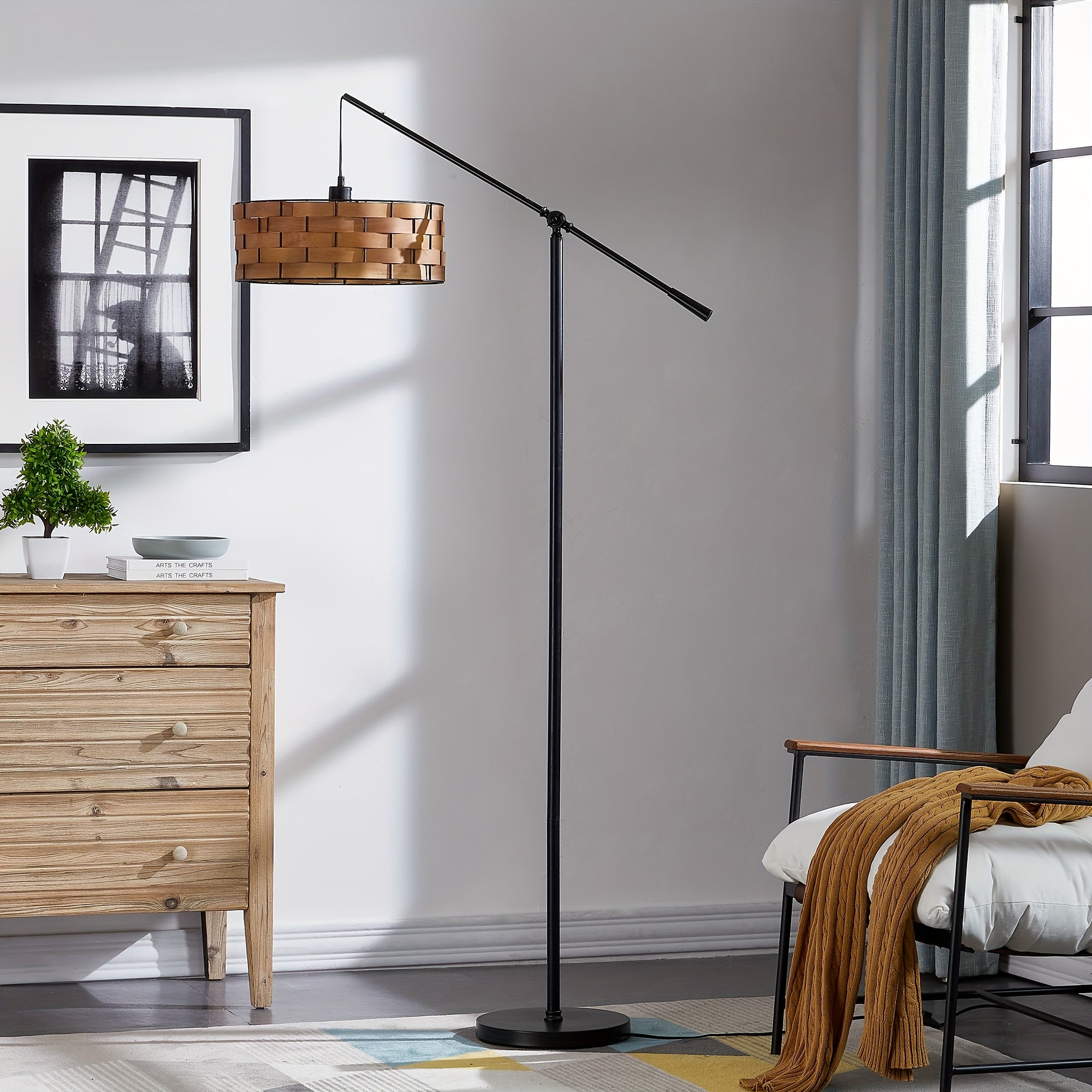 Lámpara de Pie Rústica Negra con Pantalla de Madera