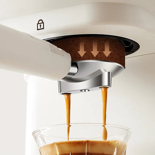 Cafetera espresso semiautomática 20 bar con espumador