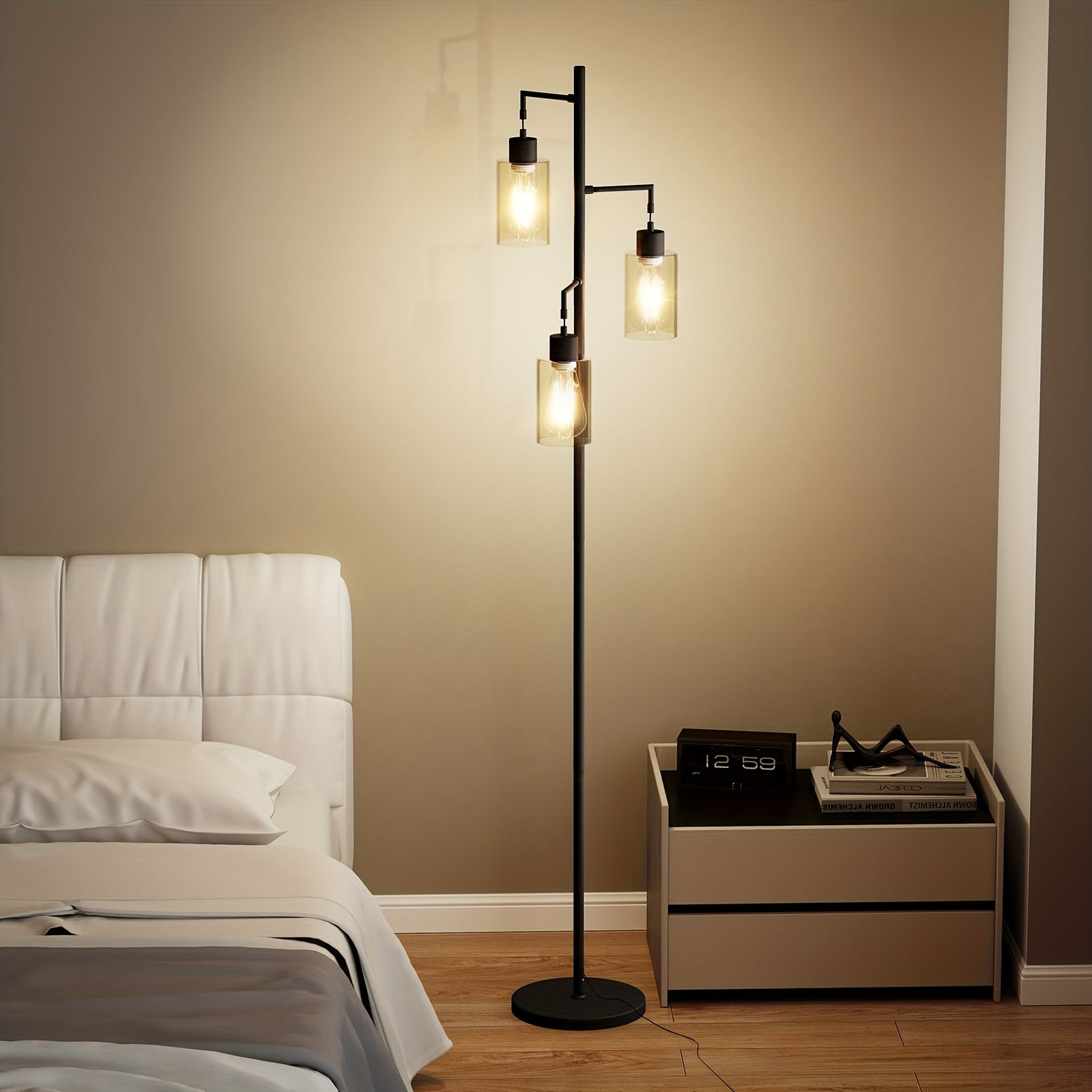 Lámpara de Pie Moderna con Pantalla de Vidrio y Interruptor de Pie