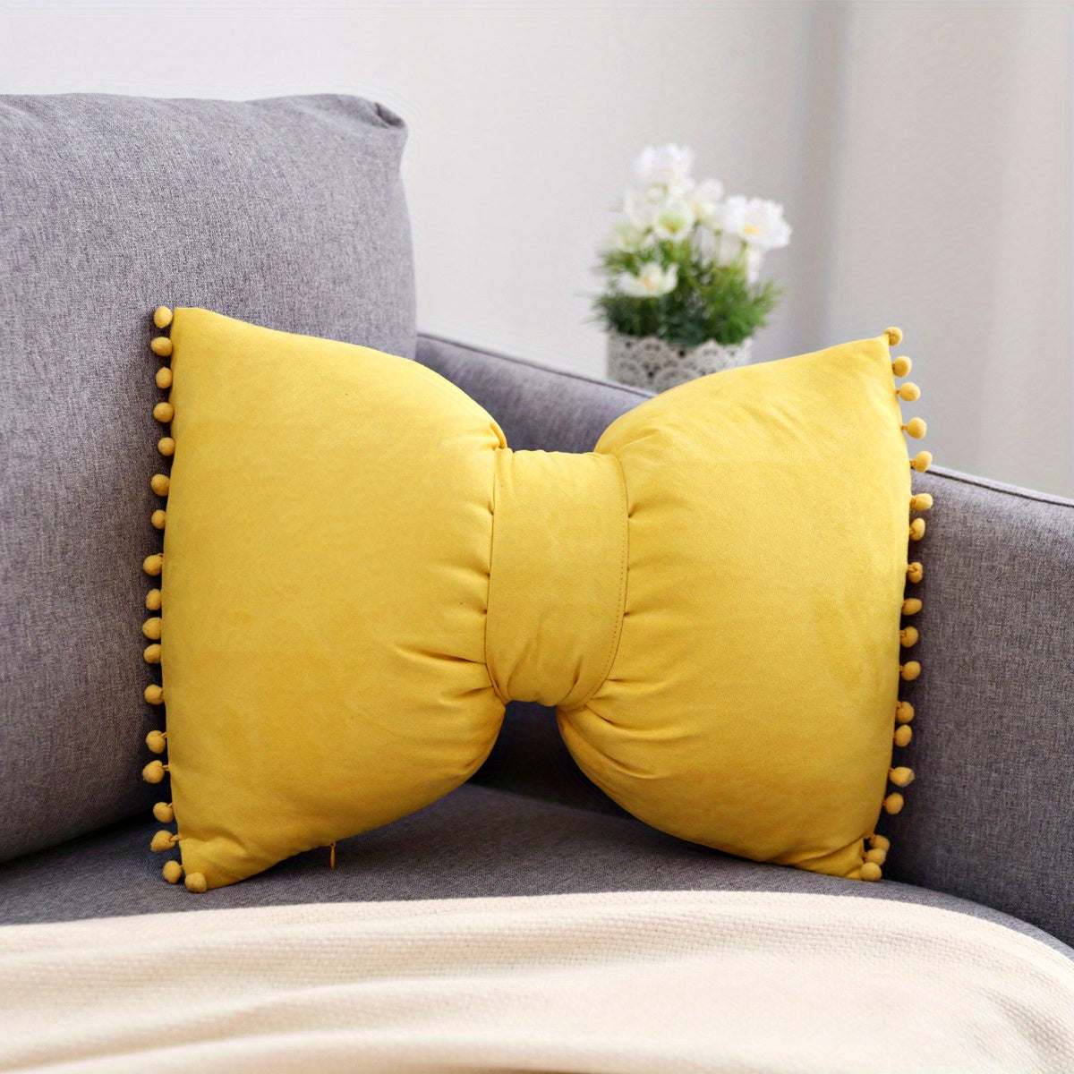 Funda de Cojín Suave con Lazo y Pom Pom de Poliéster