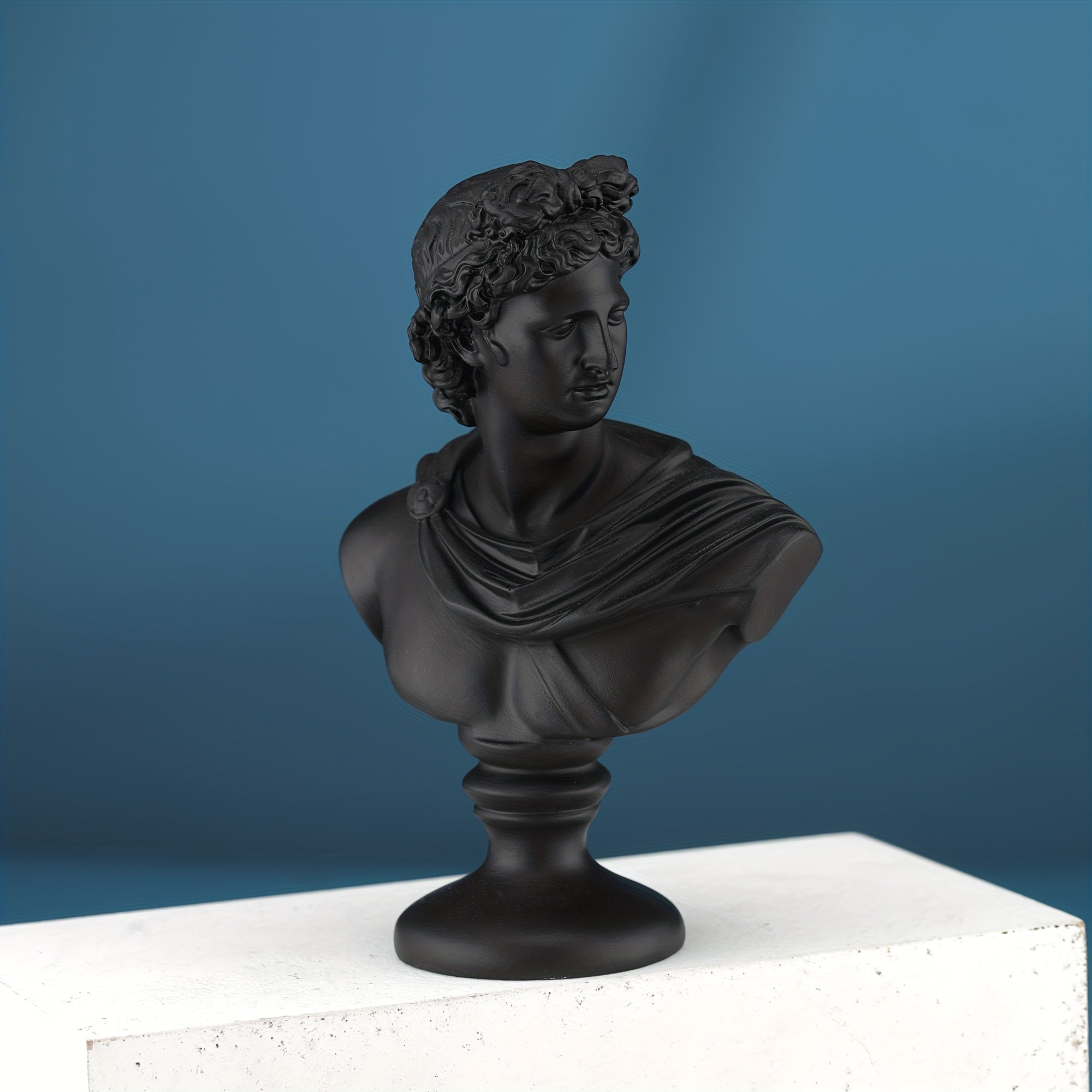 Busto de Apolo en Resina: Elegancia para tu Hogar