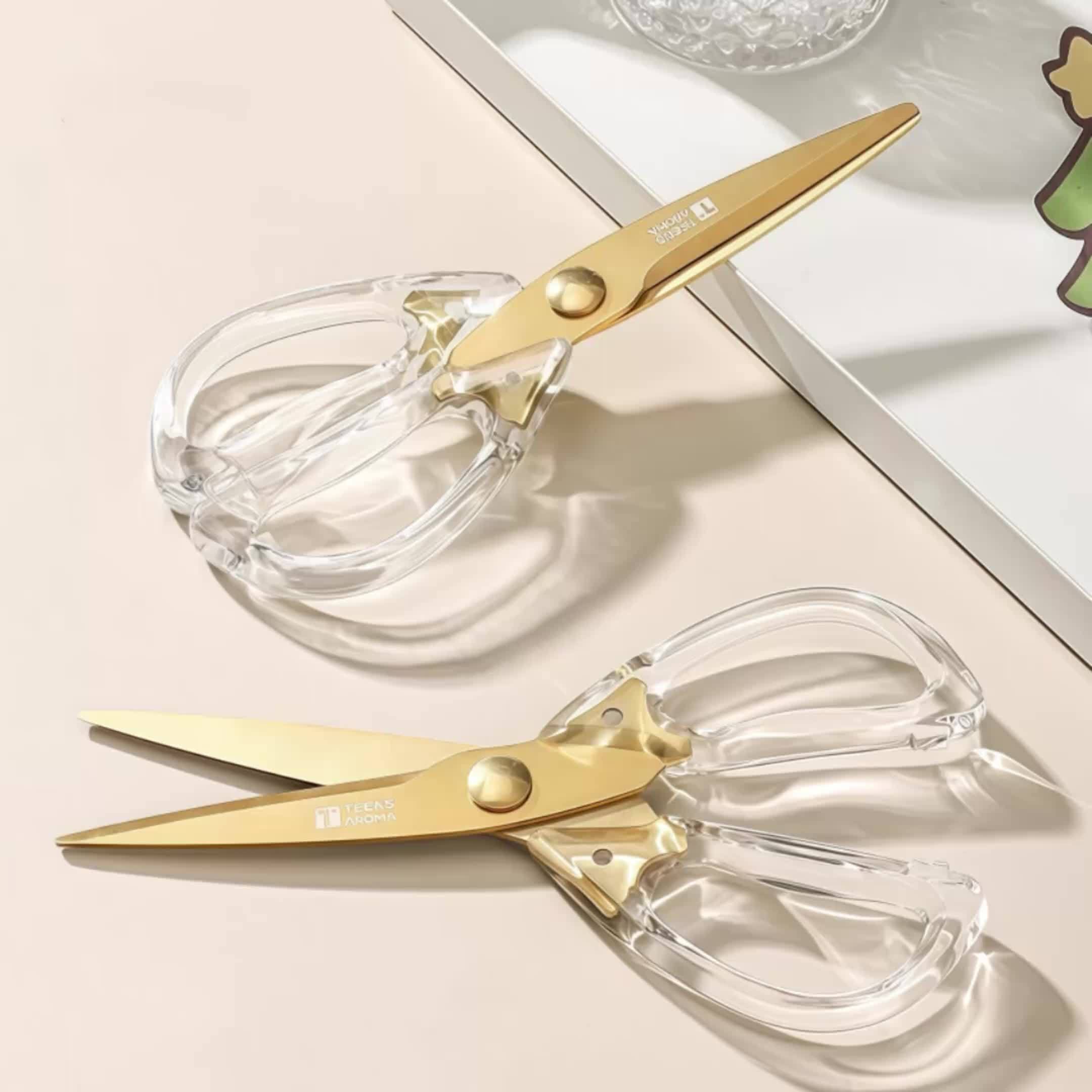 Tijeras de Cocina Doradas con Mango Ergonómico y Acero Inoxidable