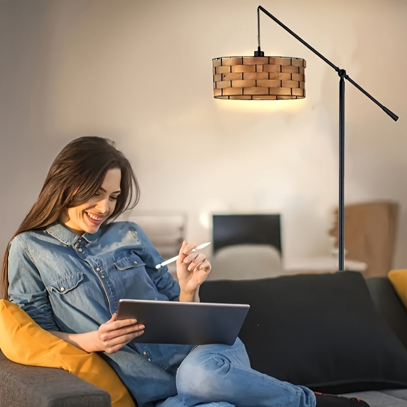 Lámpara de Pie Rústica Negra con Pantalla de Madera