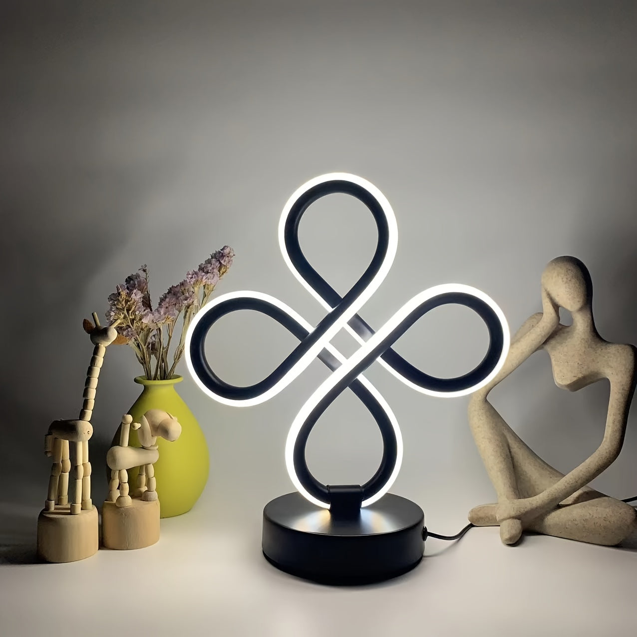 Lámpara de Mesa LED Diseño Nudo Moderno - Regulable RGB, Memoria USB