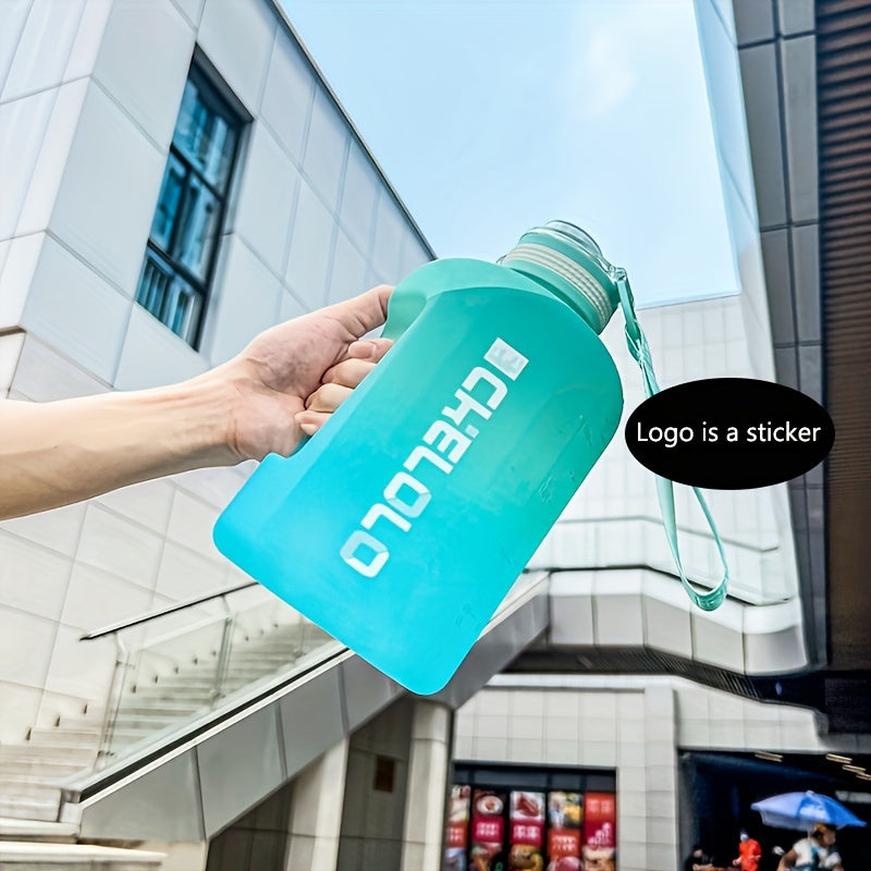 Botella Deportiva 2.2L con Pajita, Reutilizable y Portátil