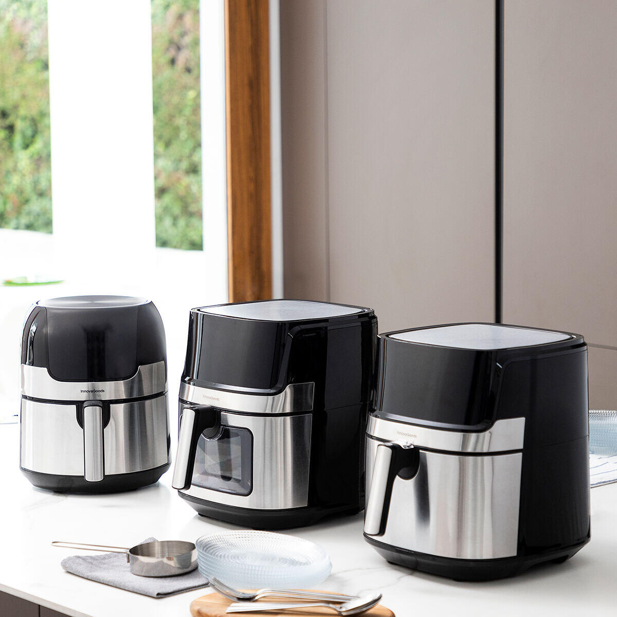 5.5L air fryer with 8 programs and 360º technology 