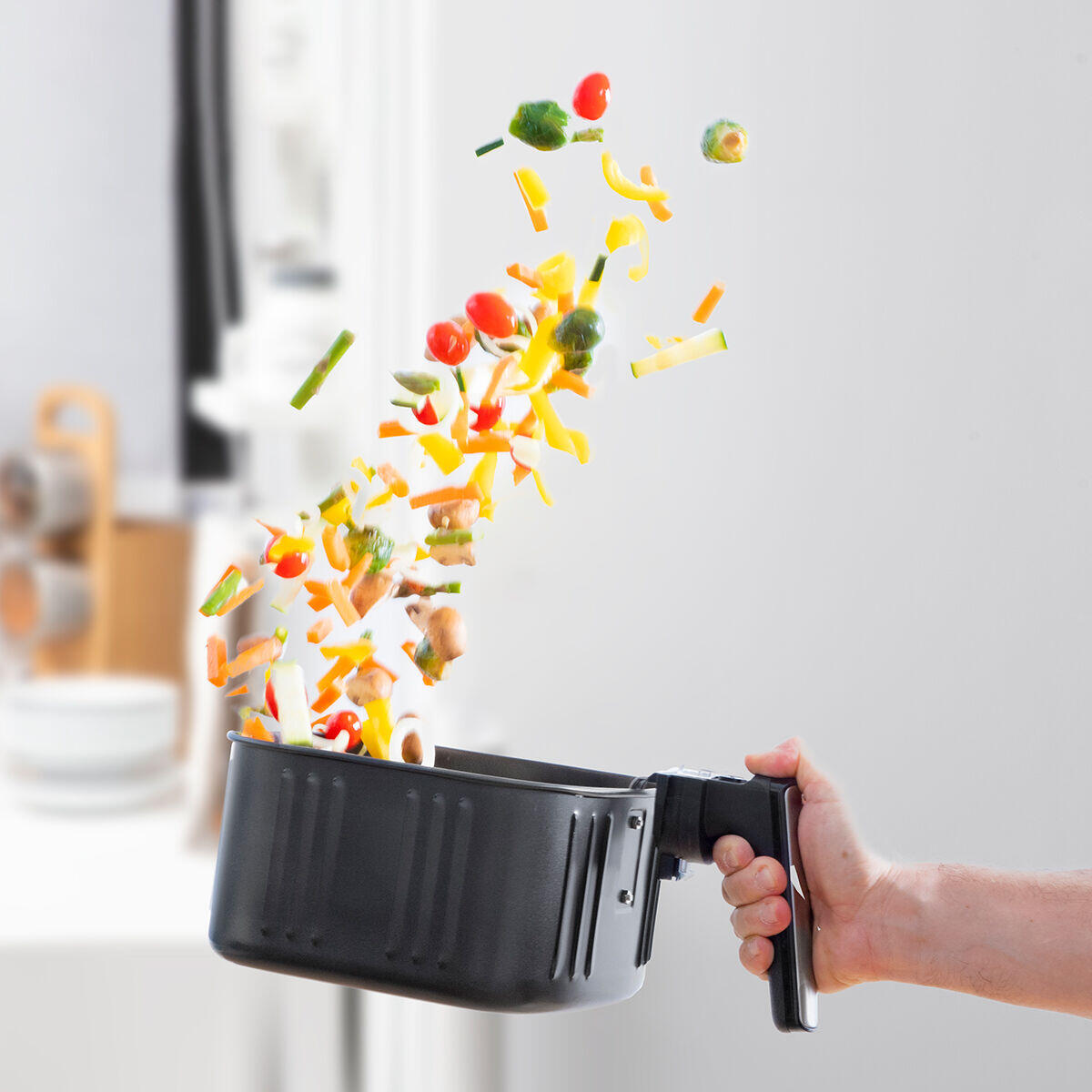 5.5L air fryer with 8 programs and 360º technology 